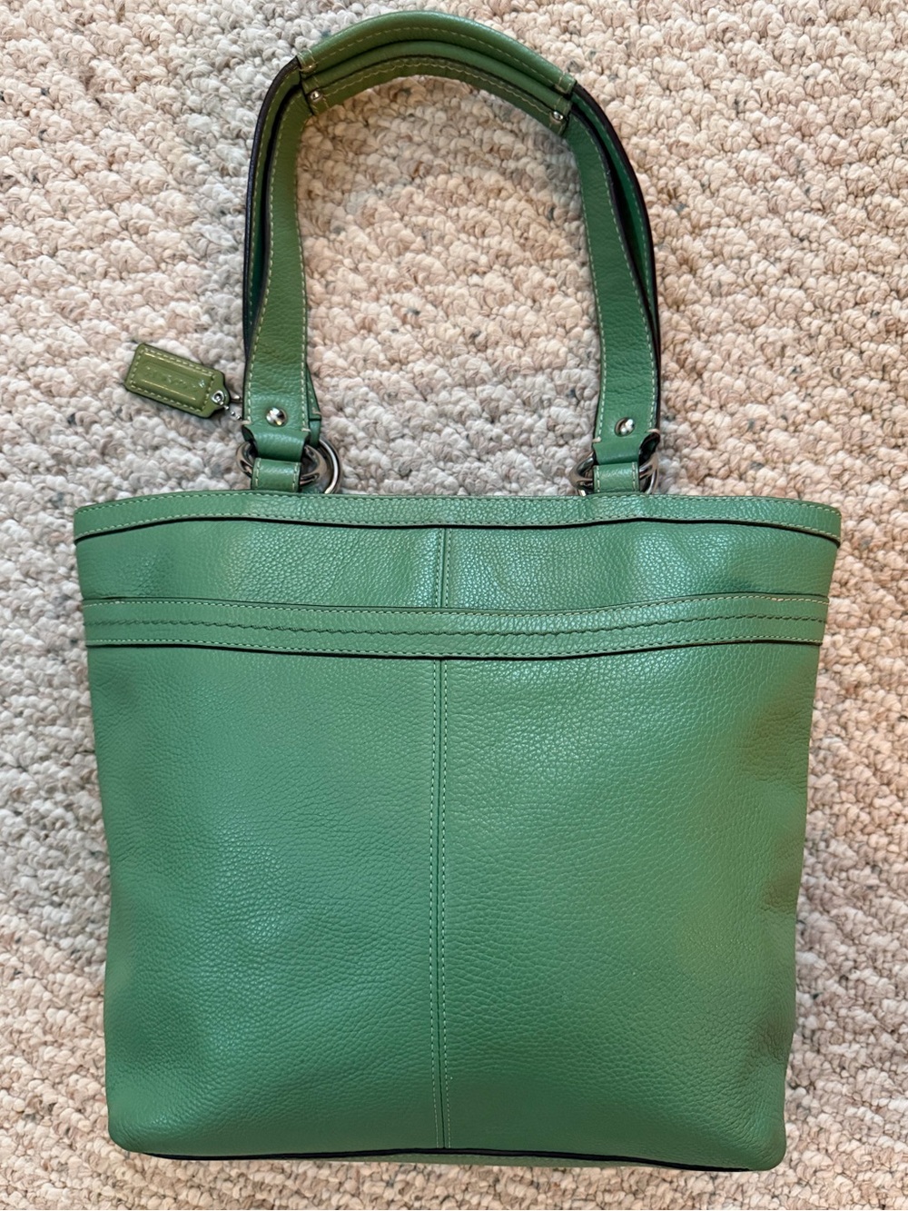 Coach Vintage Pebbled Leather Penelope Lunch Tote Bag in Sea Foam Green. - Picture 2 of 16